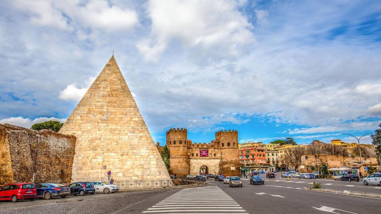 Sweet Rooms Piramide Bed And Breakfast, Rome